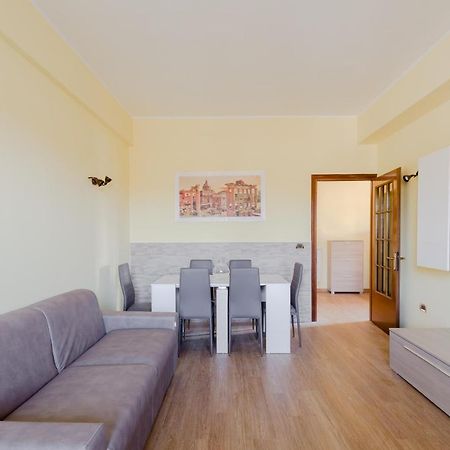Le Rondini Apartment, 5 Persone, 2 Balconi, Policlinico Tor Vergata E Casilino Rzym Zewnętrze zdjęcie