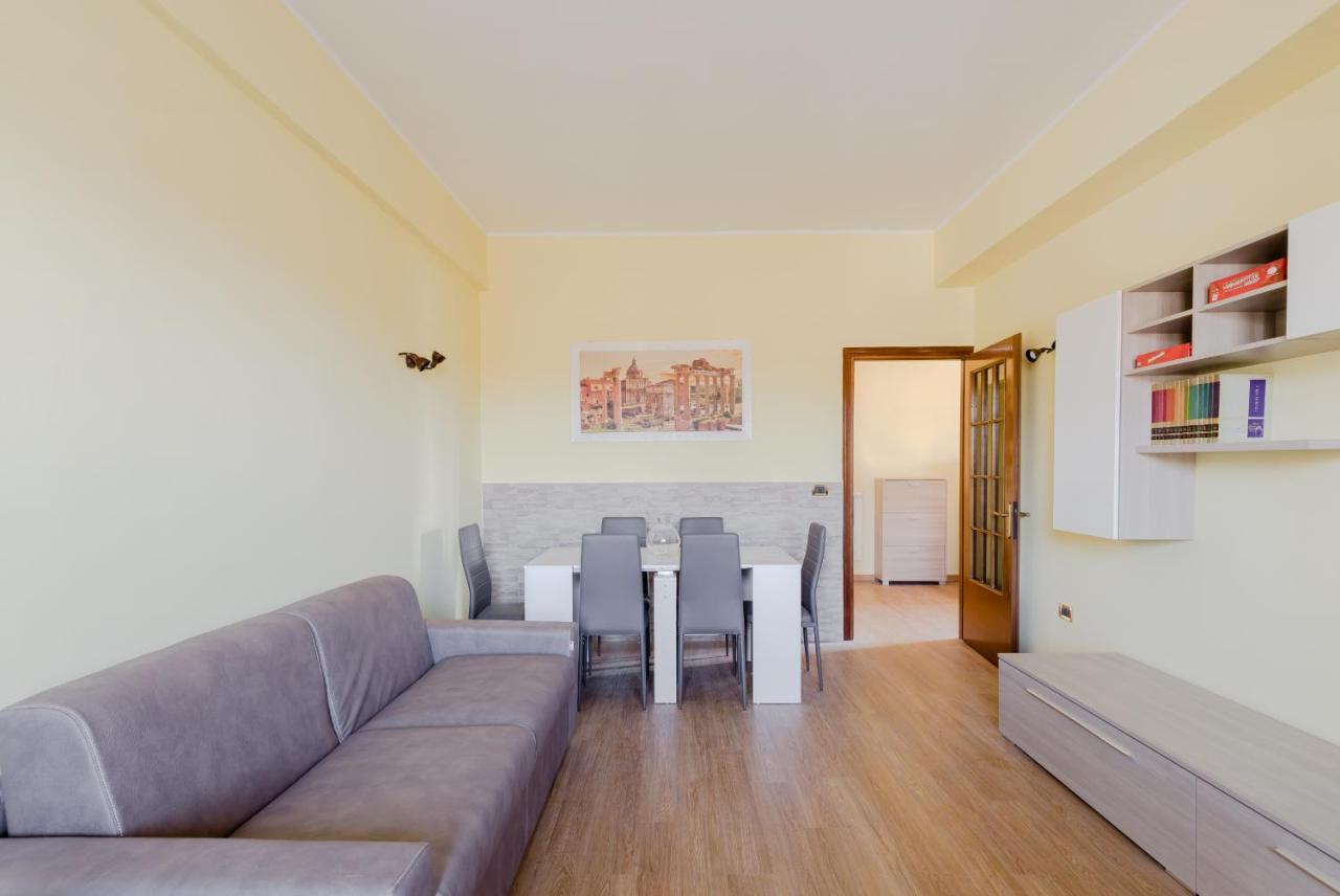 Le Rondini Apartment, 5 Persone, 2 Balconi, Policlinico Tor Vergata E Casilino Rzym Zewnętrze zdjęcie